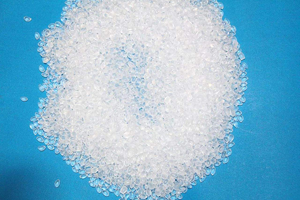 影響人造草坪價(jià)格的三個(gè)因素，讓你了解人造草坪價(jià)格組成。