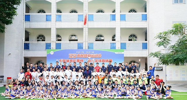 傲勝為珠海啟雅幼兒園打造的足球場，迎來重要時(shí)刻！